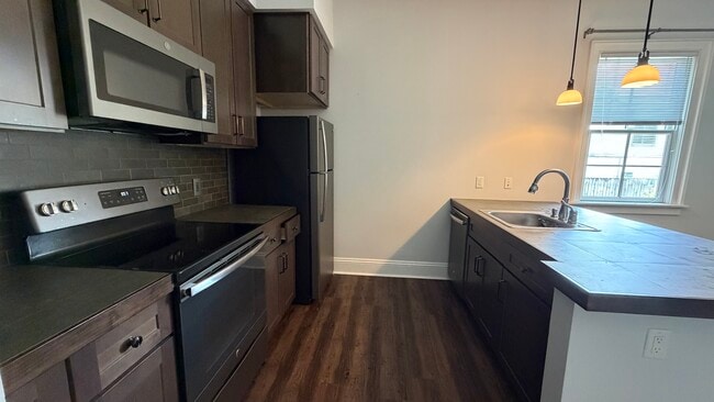 Photo - 6204 S Rocheblave St Unit 6204 B