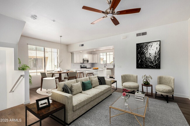 Photo - 2315 N 52nd St