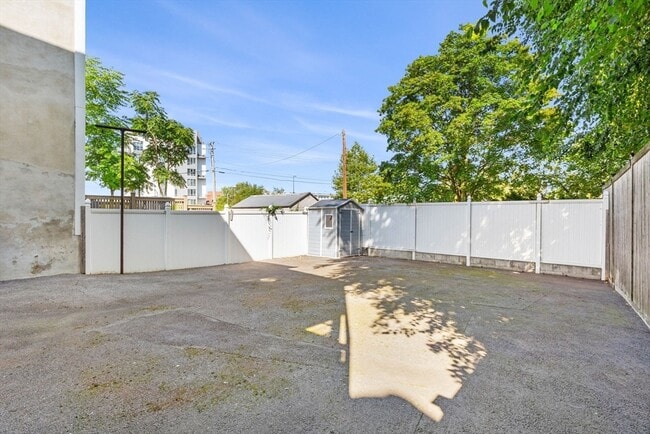 Photo - 44 Warren St Unit 2