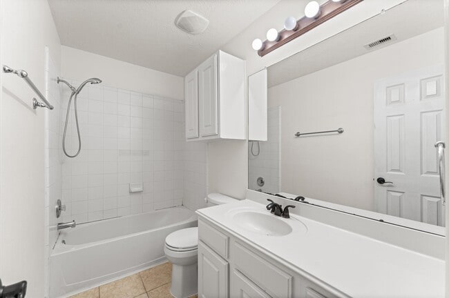 Building Photo - 24226 Pine Canyon Falls Cir