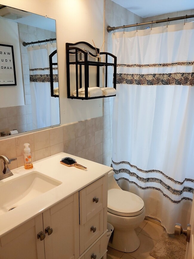 Photo - 68 Olcott St Unit 68