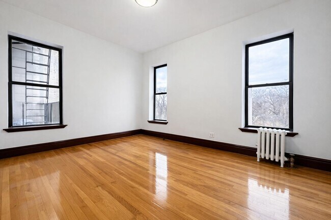 Photo - 28 West 125 Street Unit 2A