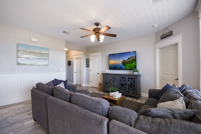 Building Photo - 17804 Maritime Point Unit SI ID1525715P