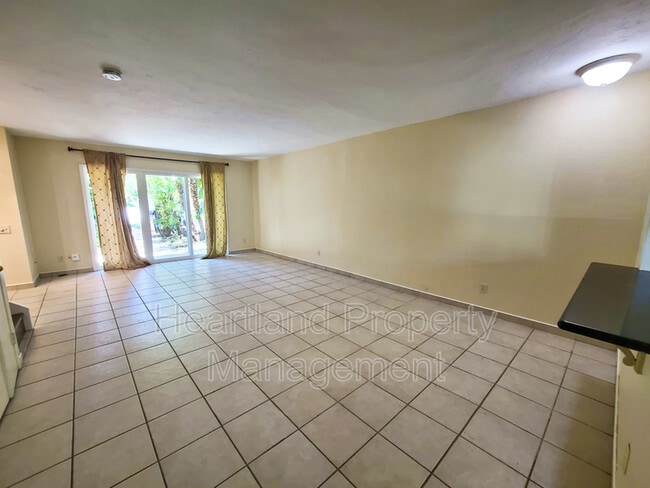 Photo - 11303 Matinal Cir