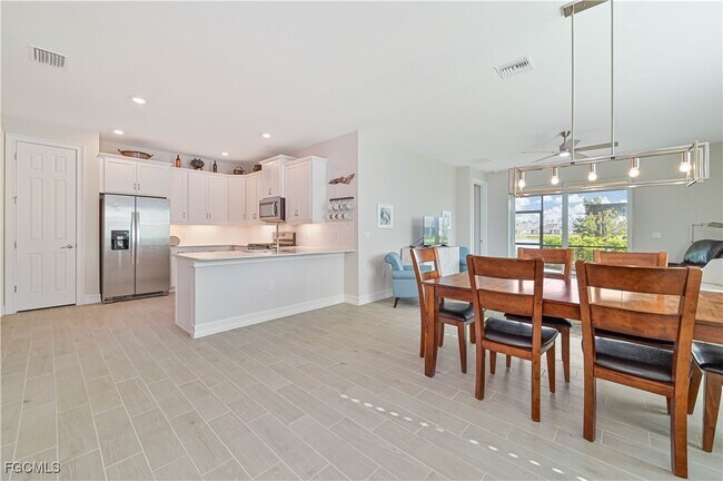 Photo - 43784 Sparrow Dr