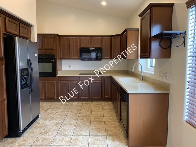 Photo - 11921 N Cantata Dr