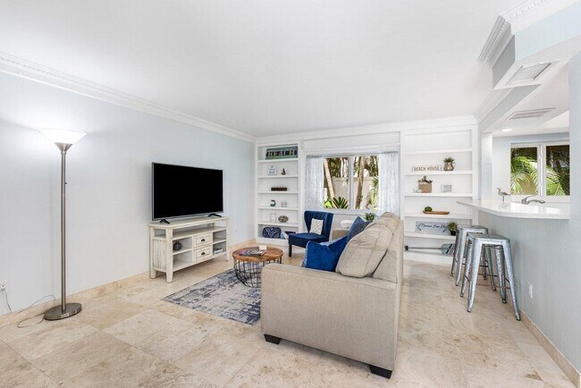 Photo - 1030 Langer Way Unidad 1