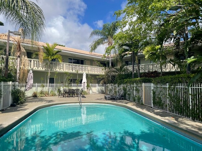 Photo - 1423 Holly Heights Dr Unit 12