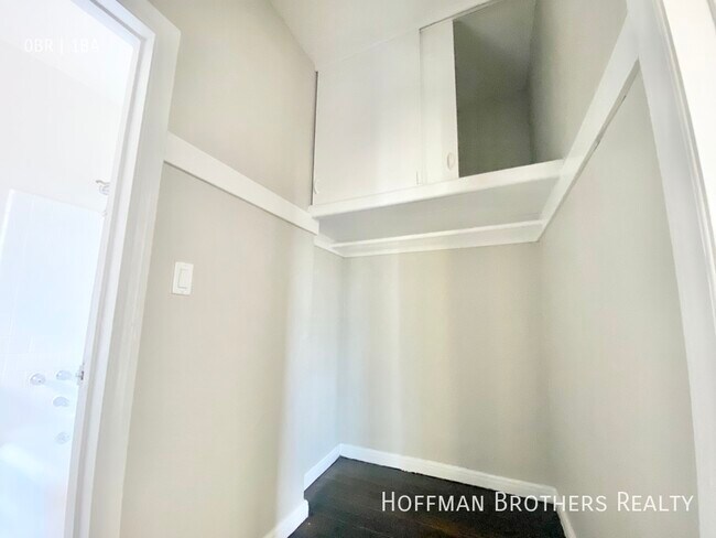 Photo - 1414 N Kingsley Dr Unit 101