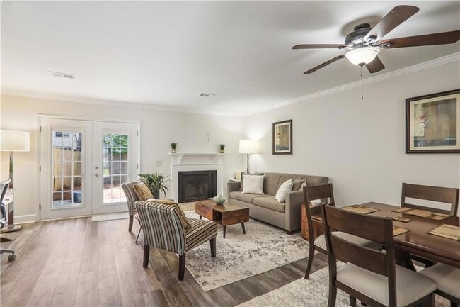 Photo - 1820 Cumberland Valley Pl SE