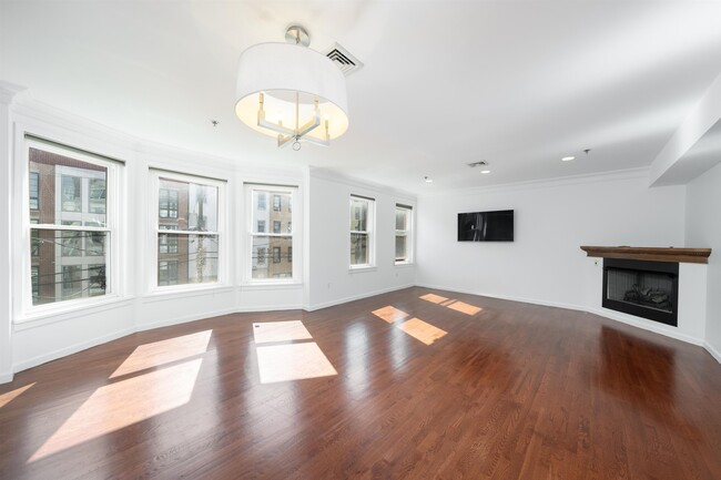 Photo - 726 Adams St Condo Unit 2