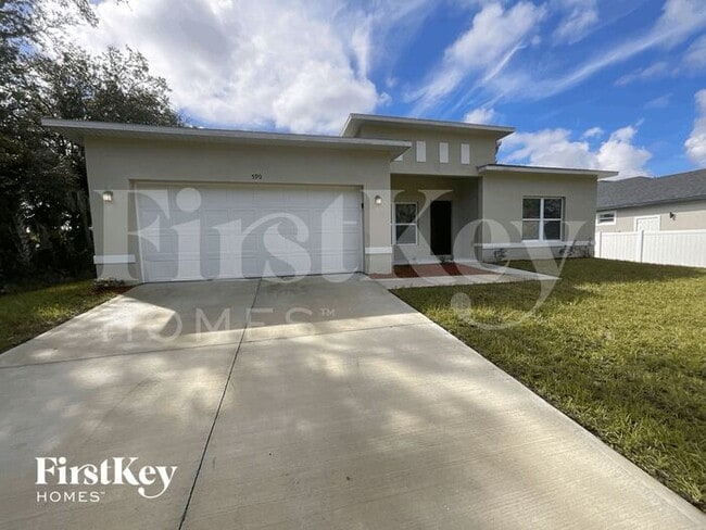 Building Photo - 590 Scanlon Rd