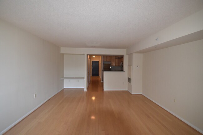 Photo - The Continental Unit 1410