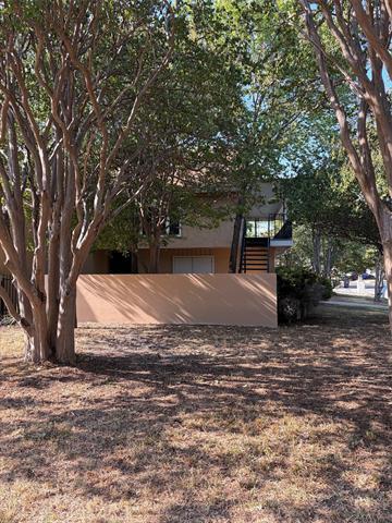 2126 Fleur De Lis Ct