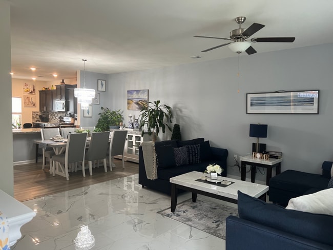 Photo - 47 Calder St