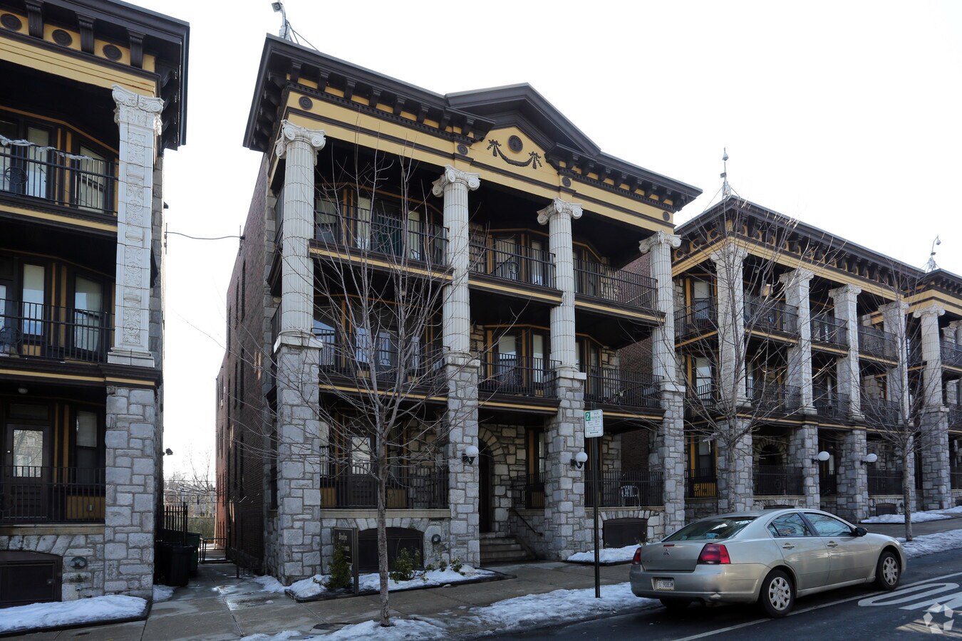 Photo - Breslyn House