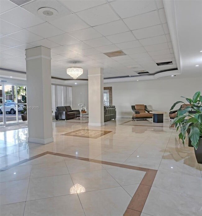 Photo - 1849 S Ocean Dr Unidad 1511