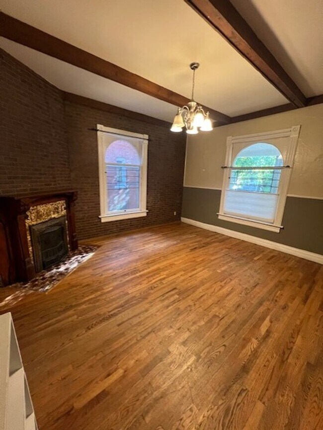 Photo - 2 Bedroom Apartment on Main Level in Victo...