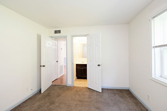 Photo - 108 Jefferson Hwy Unidad Jefferson Hwy 108 #04
