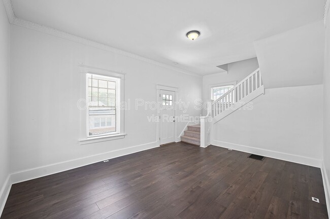 Photo - 5622 Prentice St
