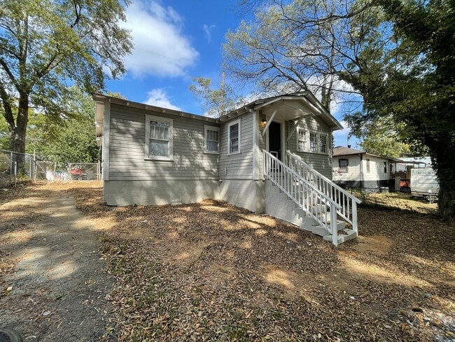 Photo - Cozy 3/1 House in South Rome- $1,095