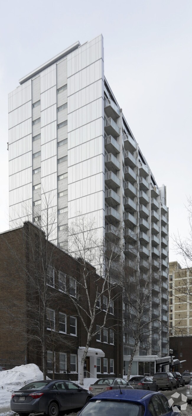 Photo - Terrasses Embassy Apartments