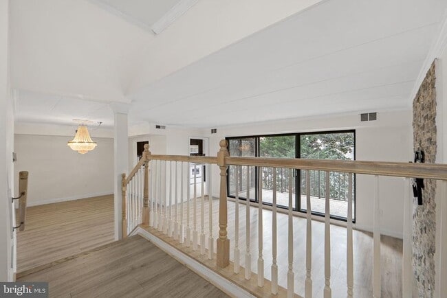 Photo - 124 Roberts Ln Unidad 200