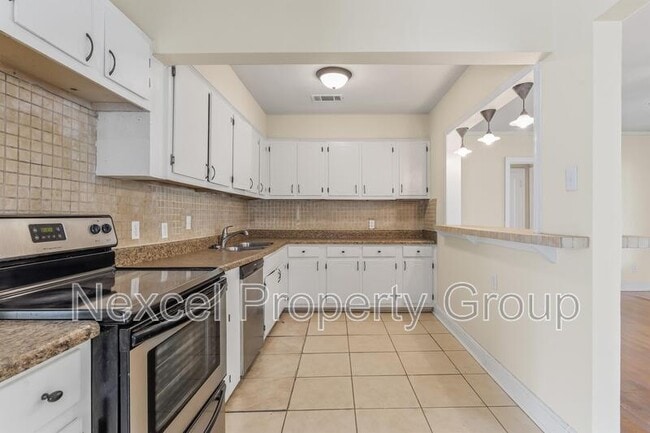 Photo - 3700 Douglass Ave