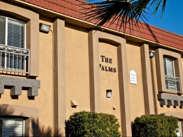 The Palms building Lettering - Elan The Palms Rental