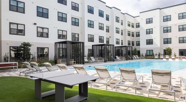 Building Photo - 1610 Campbell Rd Unit 135 Rental