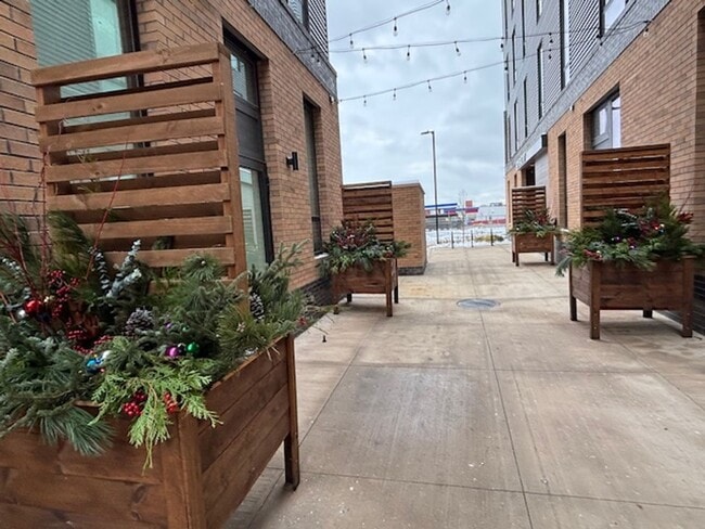 Photo - Wealthy & Sheldon