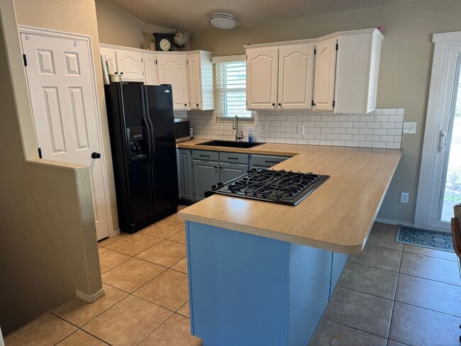 Building Photo - Charming 4-Bedroom Home in the Heart of Santa Clara