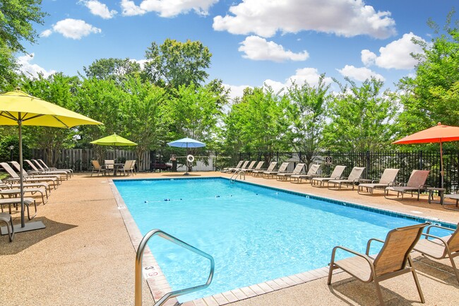Parklane Apartment Homes