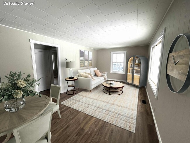 Photo - 630 Cherry Dr