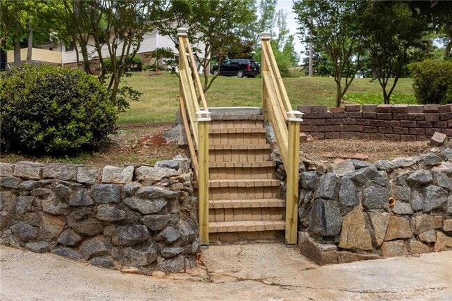Photo - 4079 Dunnington Dr