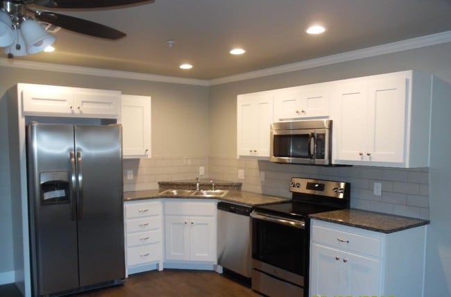 Photo - Legacy Park Midtown