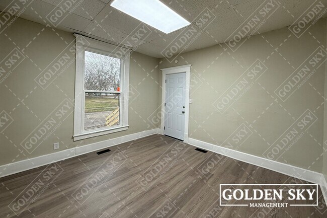 Photo - 1224 E Main St Unit 6