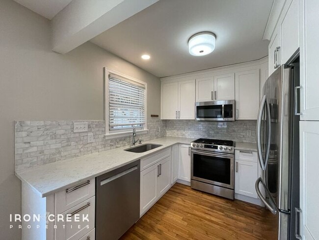 Photo - 21 Brevard Rd