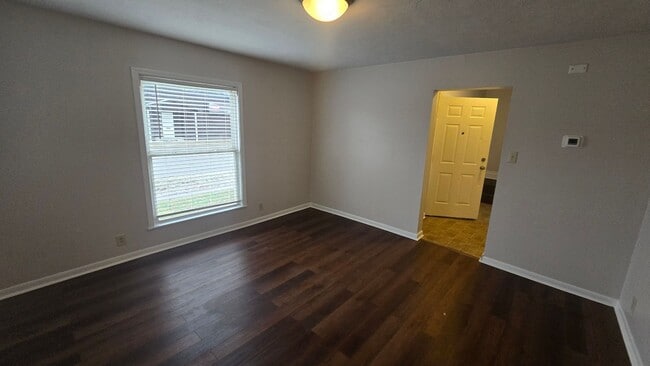 Photo - Spacious 4 Bed, 1.5 Bath! ($300 Off Move In Rent! Move in by 1/31!)