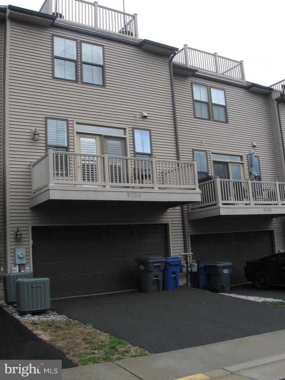 Photo - 6158 Carey Park Ln