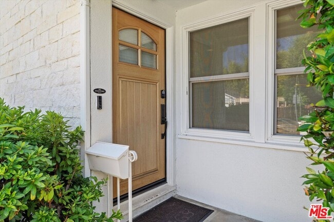 Photo - 2809 S Canfield Ave