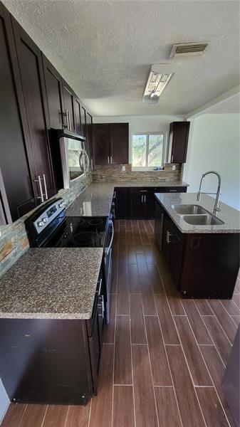 Photo - 510 N 69th Ave