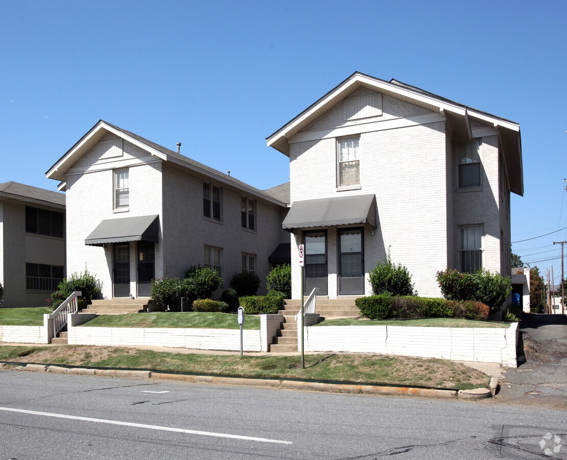 Ruth Apartments - Ruth Apartments