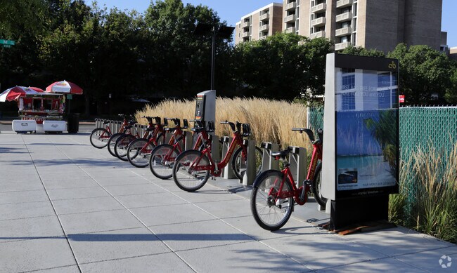 Bike Share - The Lex at Waterfront