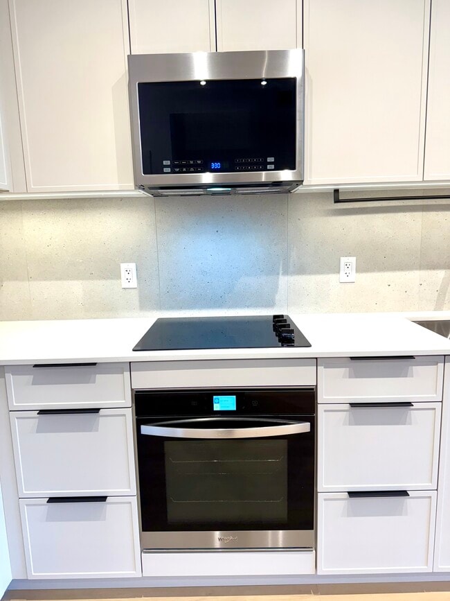 Photo - 3075 Murray St Unit 216-3075 Murray