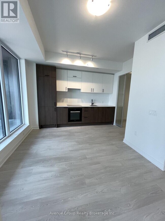 Photo - 1 Quarrington Lane Unité 701