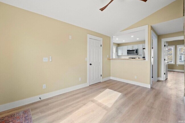 Photo - 1909 Bequette St Unidad 2