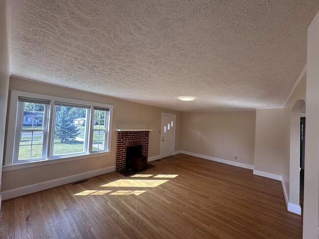 4472 Dry Fork Rd