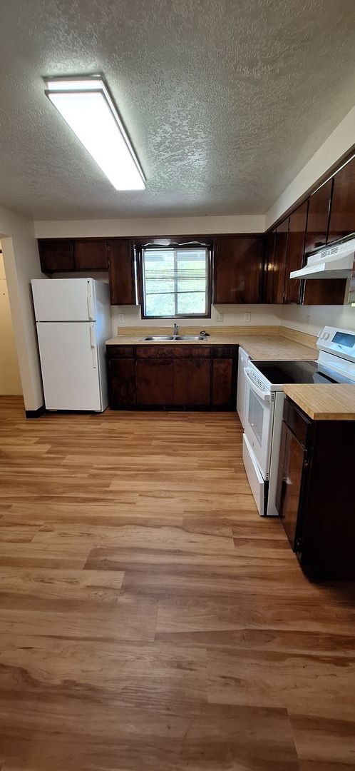 Photo - 3424 NW Satinwood St