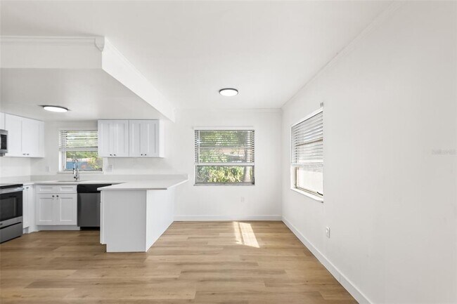 Photo - 555 62nd St S Unit 110